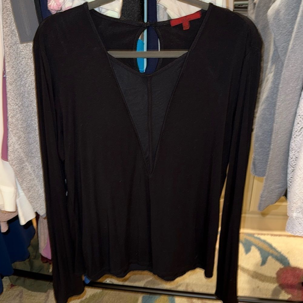 Red by BKE black top, women’s large